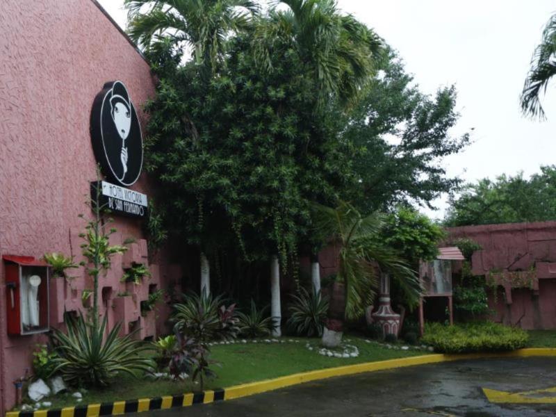 Victoria Court San Fernando Motel Buitenkant foto